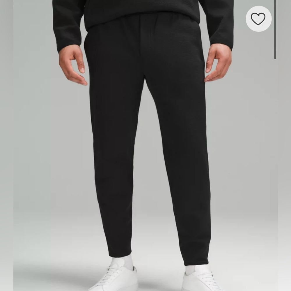 Lululemon Textured Spacer Classic Tapered Pant Large